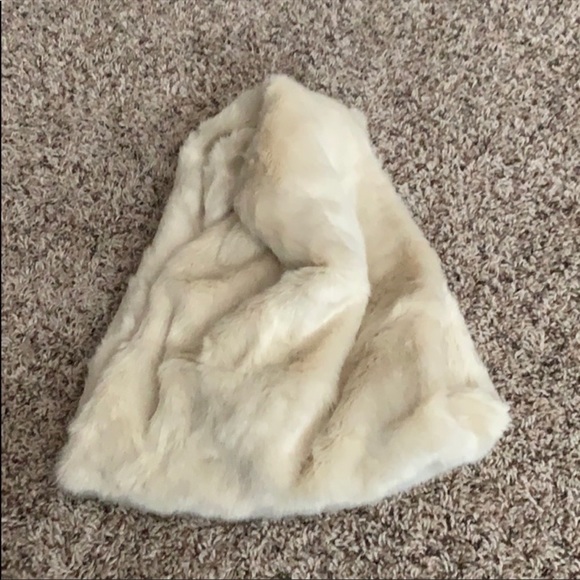 Ann Taylor Faux Fur Infinity Scarf - Picture 4 of 5